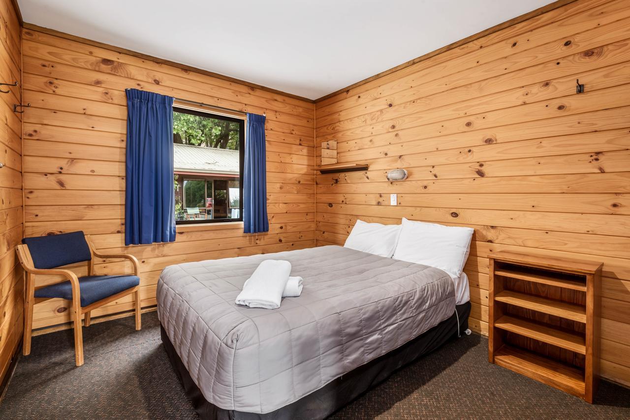Altamont Lodge Wanaka Exterior photo